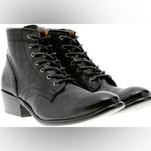 Sold* FRYE Black Carson Leather Lace-Up Boots